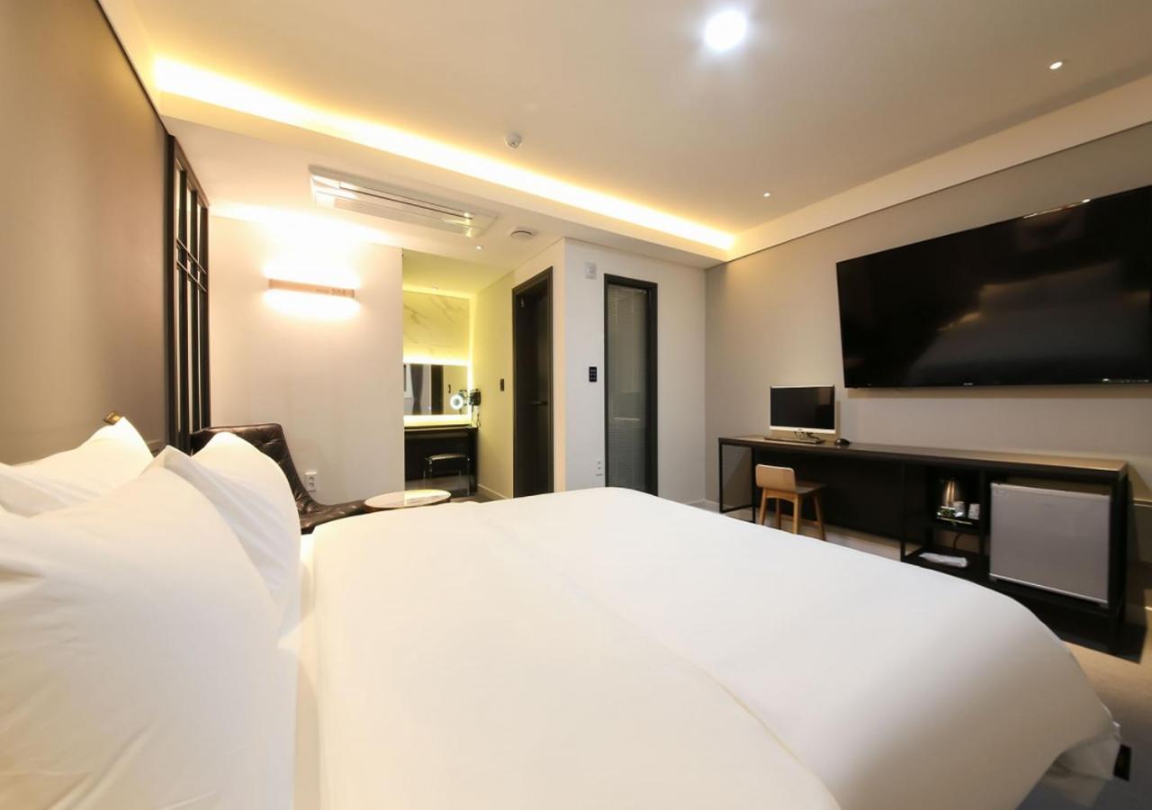 West In Hotel Yeosu Exteriör bild