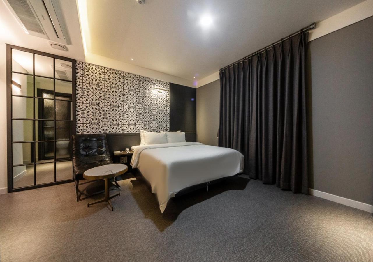 West In Hotel Yeosu Exteriör bild
