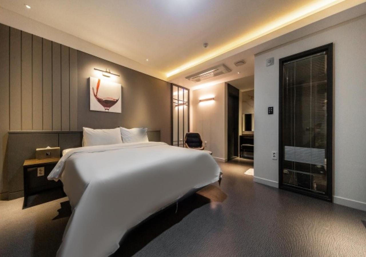 West In Hotel Yeosu Exteriör bild