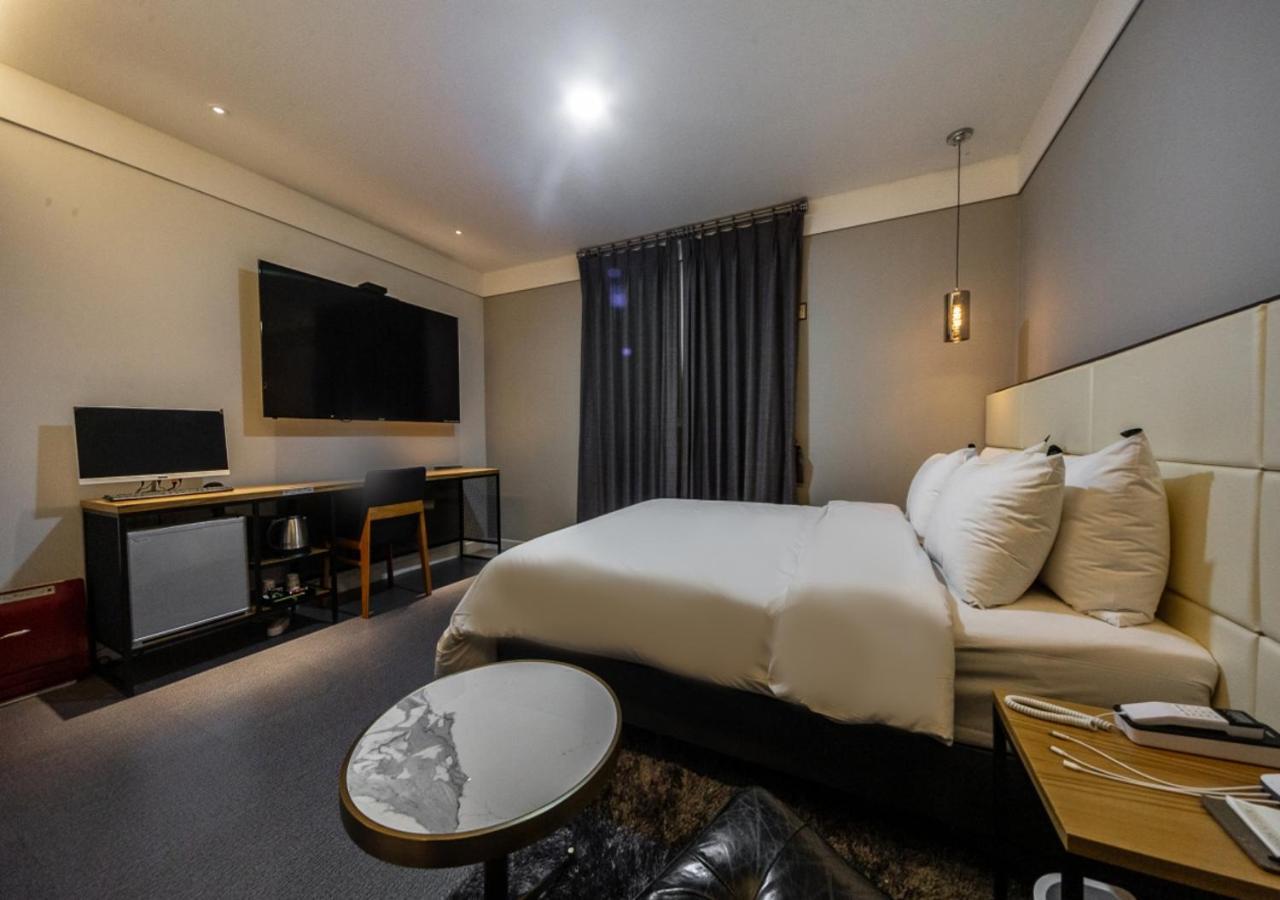 West In Hotel Yeosu Exteriör bild