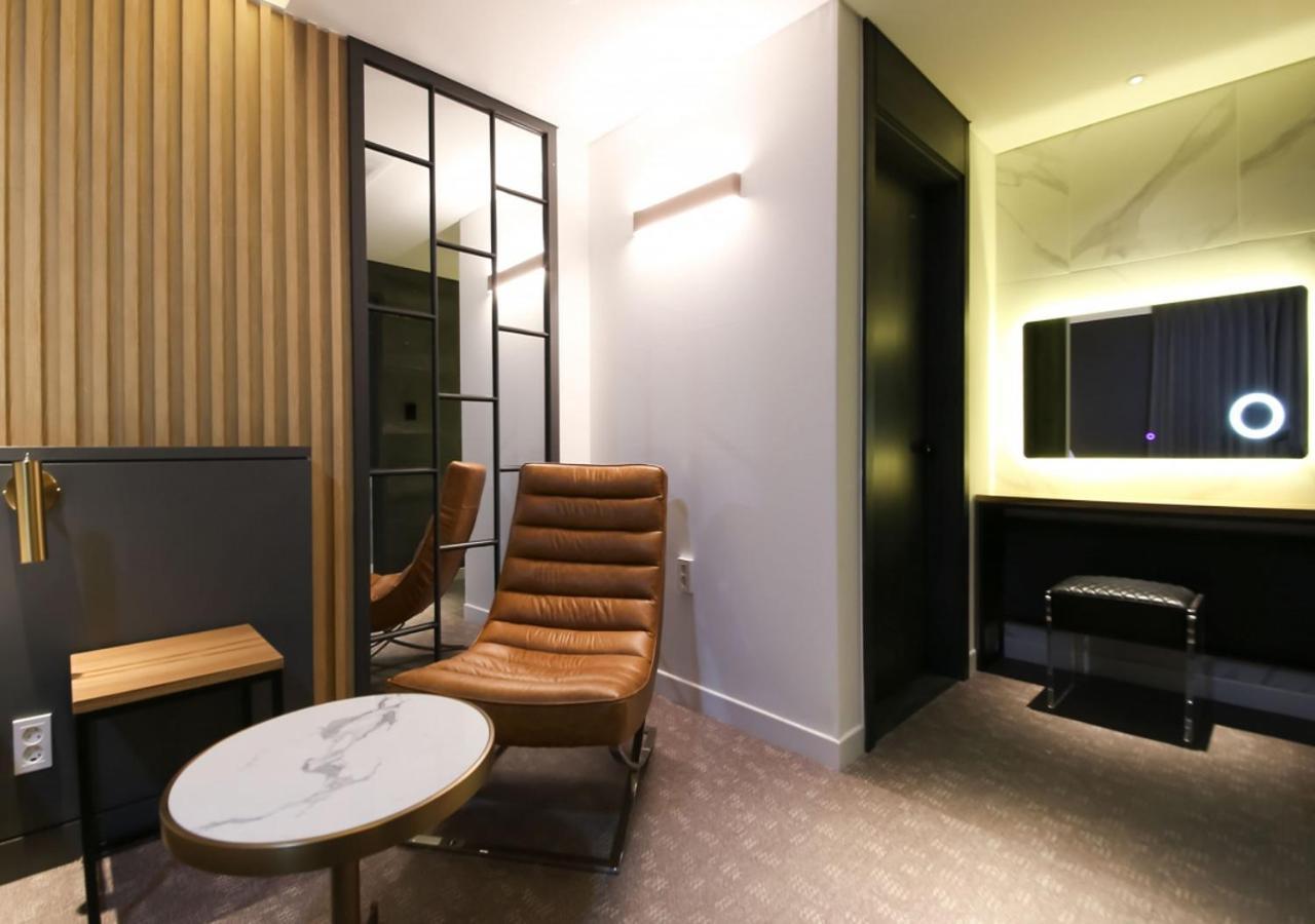 West In Hotel Yeosu Exteriör bild