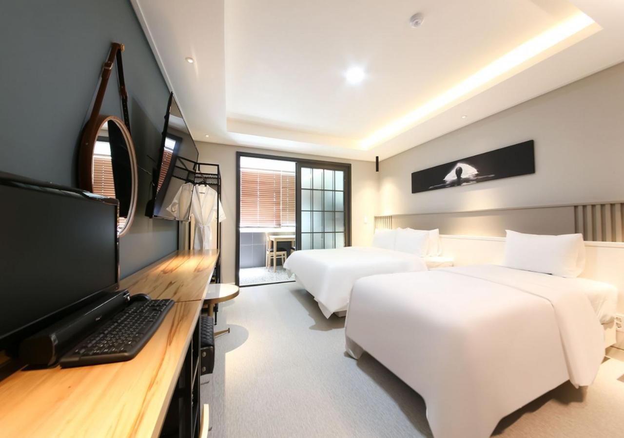 West In Hotel Yeosu Exteriör bild