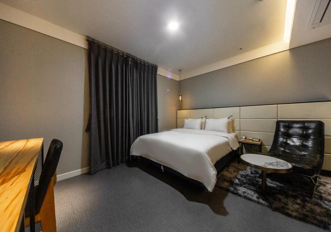 West In Hotel Yeosu Exteriör bild