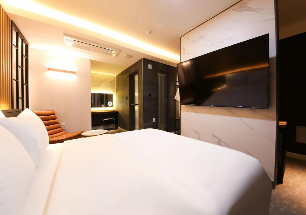 West In Hotel Yeosu Exteriör bild